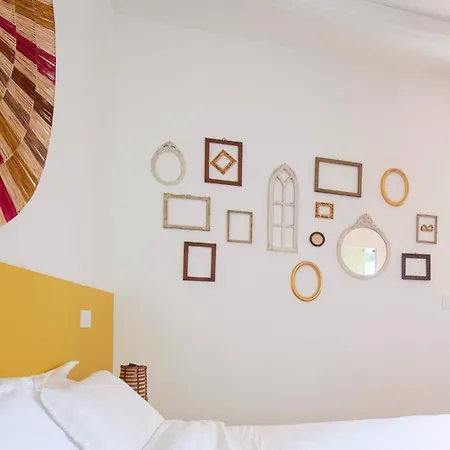 Country - Free Breakfast - Air Conditioning - Wifi Bed & Breakfast