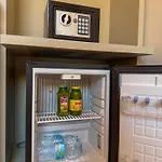 Country - Free Breakfast - Air Conditioning - Wifi