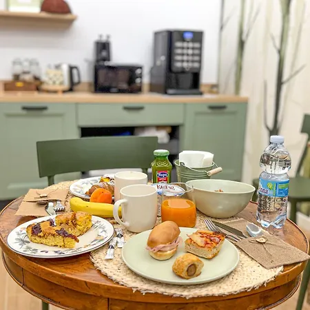 Country - Free Breakfast - Air Conditioning - Wifi