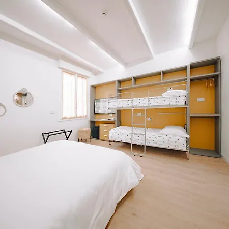 Country - Free Breakfast - Air Conditioning - Wifi Bed & Breakfast