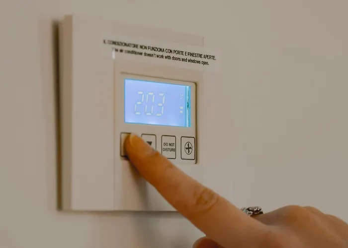 Country - Free Breakfast - Air Conditioning - Wifi