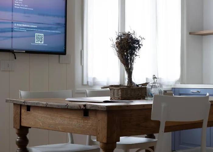 Country - Free Breakfast - Air Conditioning - Wifi