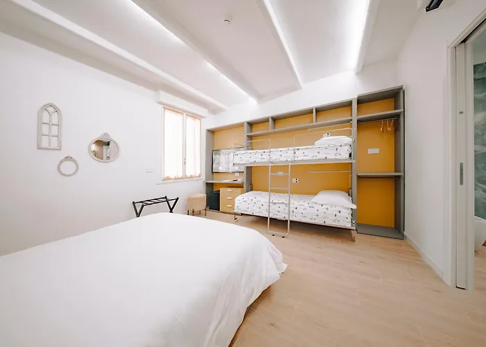 Country - Free Breakfast - Air Conditioning - Wifi Bed & Breakfast